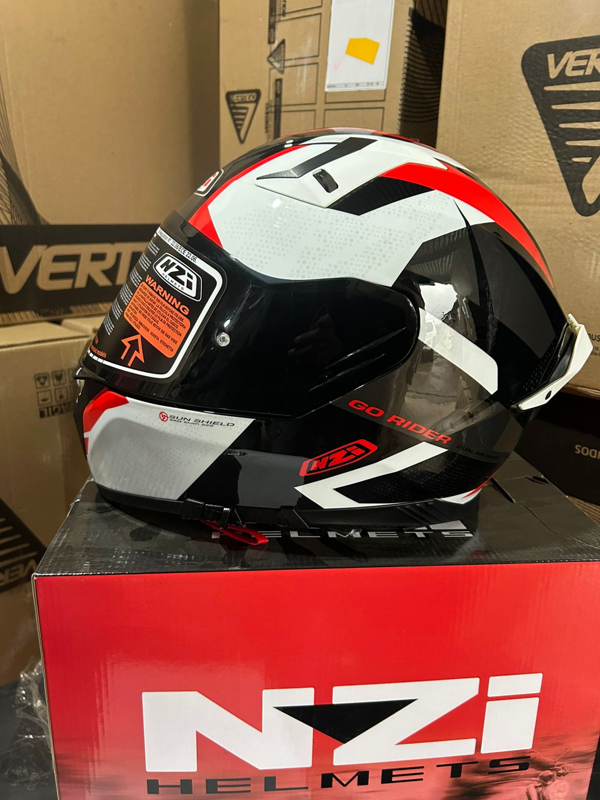 Casco NZI Go Rider – Seguridad, confort y diseño deportivo - Image 2