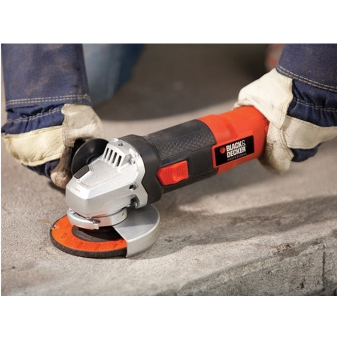 Amoladora Angular Black+Decker 820W – 4 1/2” - Image 2